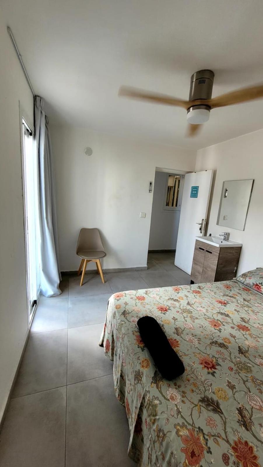 Cisne By Nest Hostel San Antonio  Exterior photo